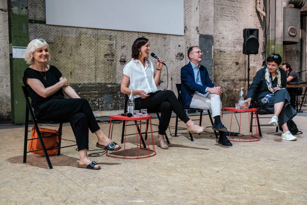 ZNE-AnneSchneider-TobiasKnoblich-VeraMeyer-ChristineFuchs-FAEN-Talk-Foto@SiegfriedDengler